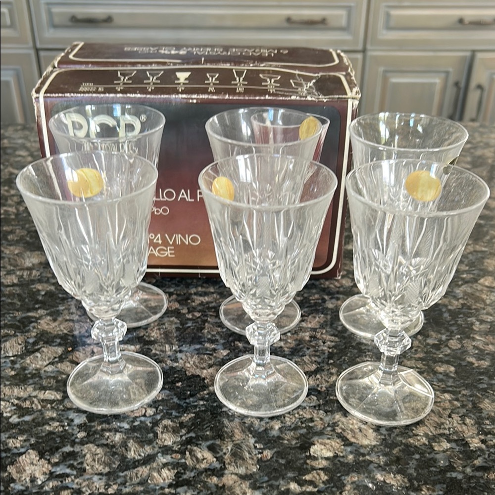 RCR ROYAL CRYSTAL ROCK LINEA MIRAGE LEAD CRYSTAL 4OZ GLASSES SETOF 6 NWT